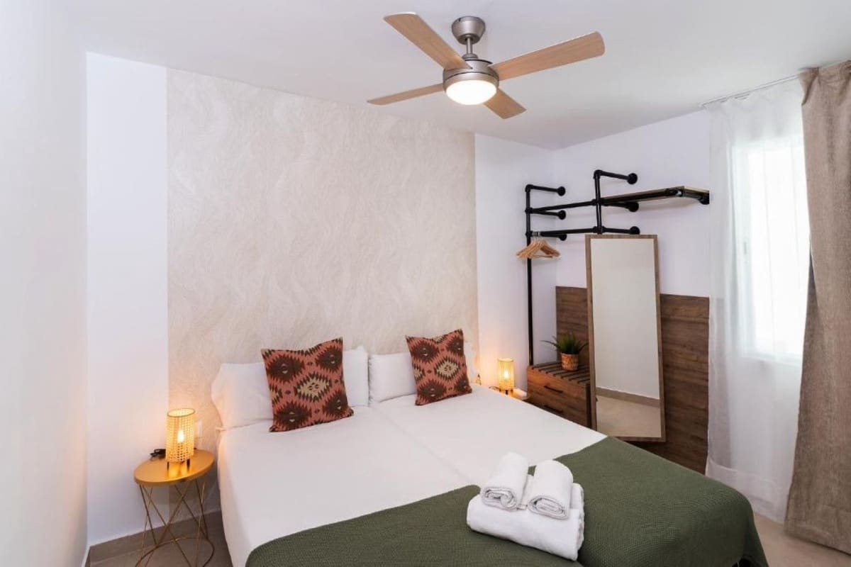 2 makuuhuone Huoneisto myytävänä paikassa Benalmadena mukana uima-altaan - 415 000 € (Ref: 9603397)