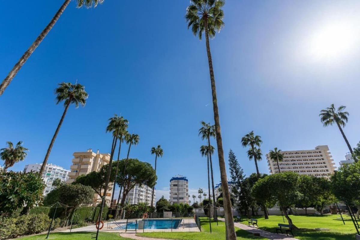 2 makuuhuone Huoneisto myytävänä paikassa Benalmadena mukana uima-altaan - 415 000 € (Ref: 9603397)