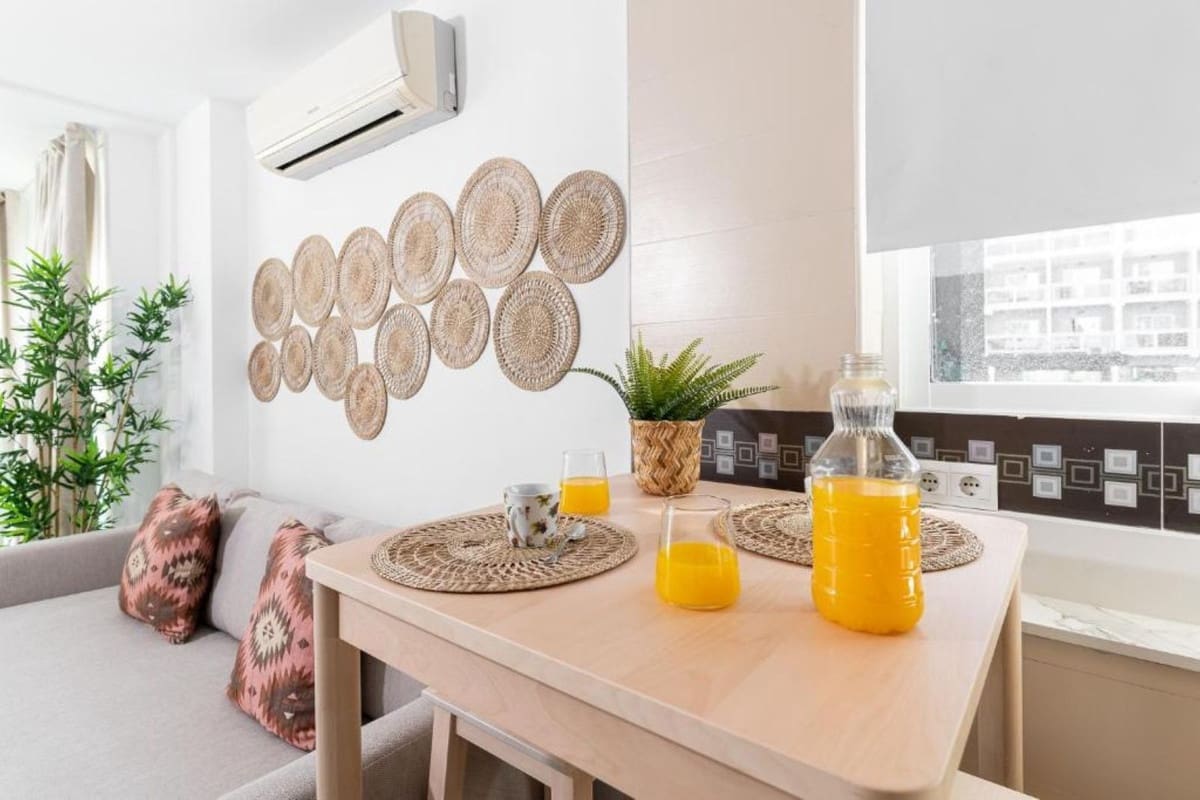 2 bedroom Apartment for sale in Benalmadena with pool - € 415,000 (Ref: 9603397)