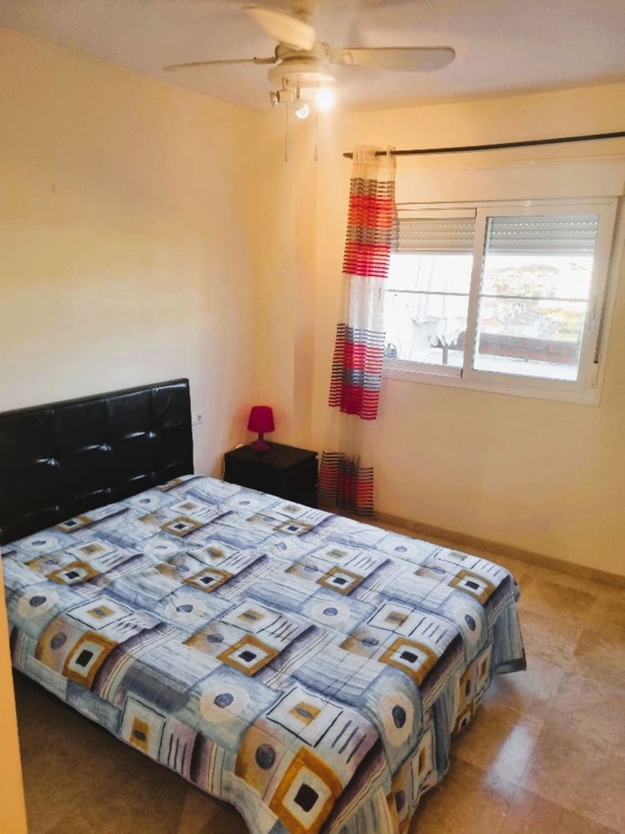 2 makuuhuone Kattohuoneisto myytävänä paikassa Benalmadena mukana uima-altaan 
autotalli - 355 000 € (Ref: 9610151)