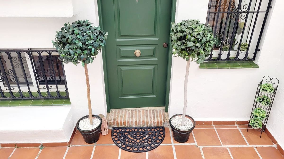 1 bedroom Townhouse for sale in Benalmadena Costa with pool garage - € 259,000 (Ref: 9641385)