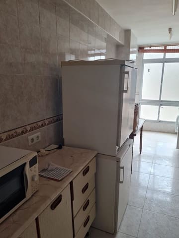 Apartamento de 4 habitaciones en Torremolinos en venta - 220.000 € (Ref: 9649914)