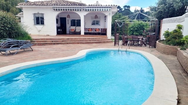 4 slaapkamer Villa te huur in Benalmádena pueblo, Benalmádena met zwembad - € 3.300 (Ref: 9674786)