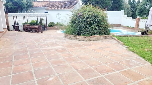 4 slaapkamer Villa te huur in Benalmádena pueblo, Benalmádena met zwembad - € 3.300 (Ref: 9674786)