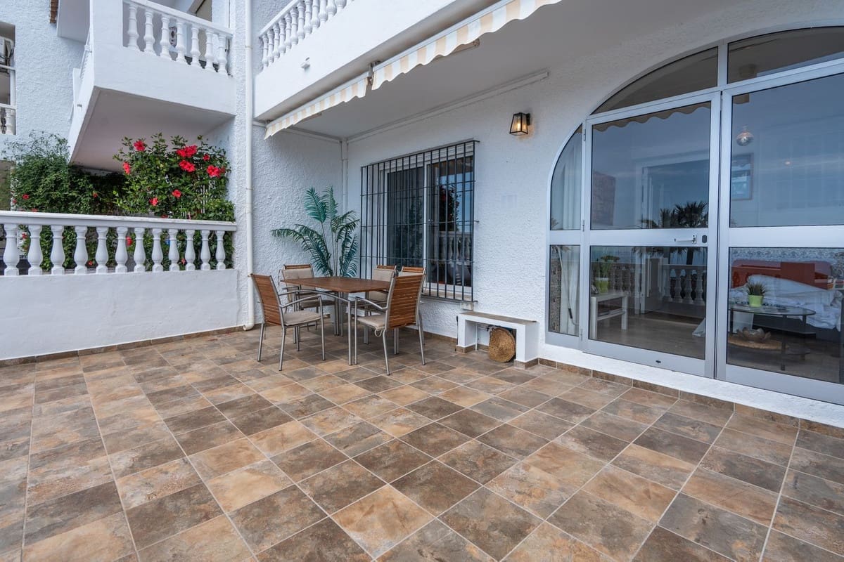 3 sypialnia Dom na sprzedaż w Benalmadena z basenem garażem - 495 000 € (Ref: 9720500)