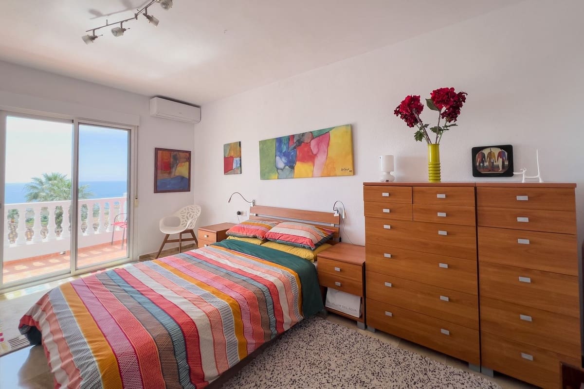 3 sypialnia Dom na sprzedaż w Benalmadena z basenem garażem - 495 000 € (Ref: 9720500)