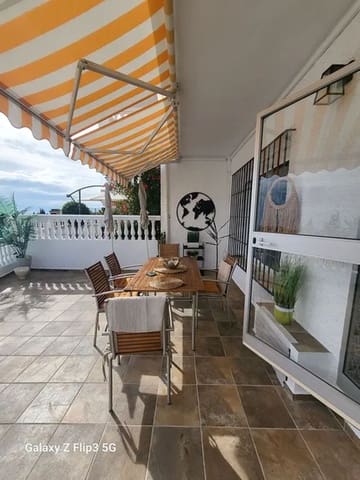 3 sypialnia Dom na sprzedaż w Benalmádena z basenem garażem - 495 000 € (Ref: 9720500)