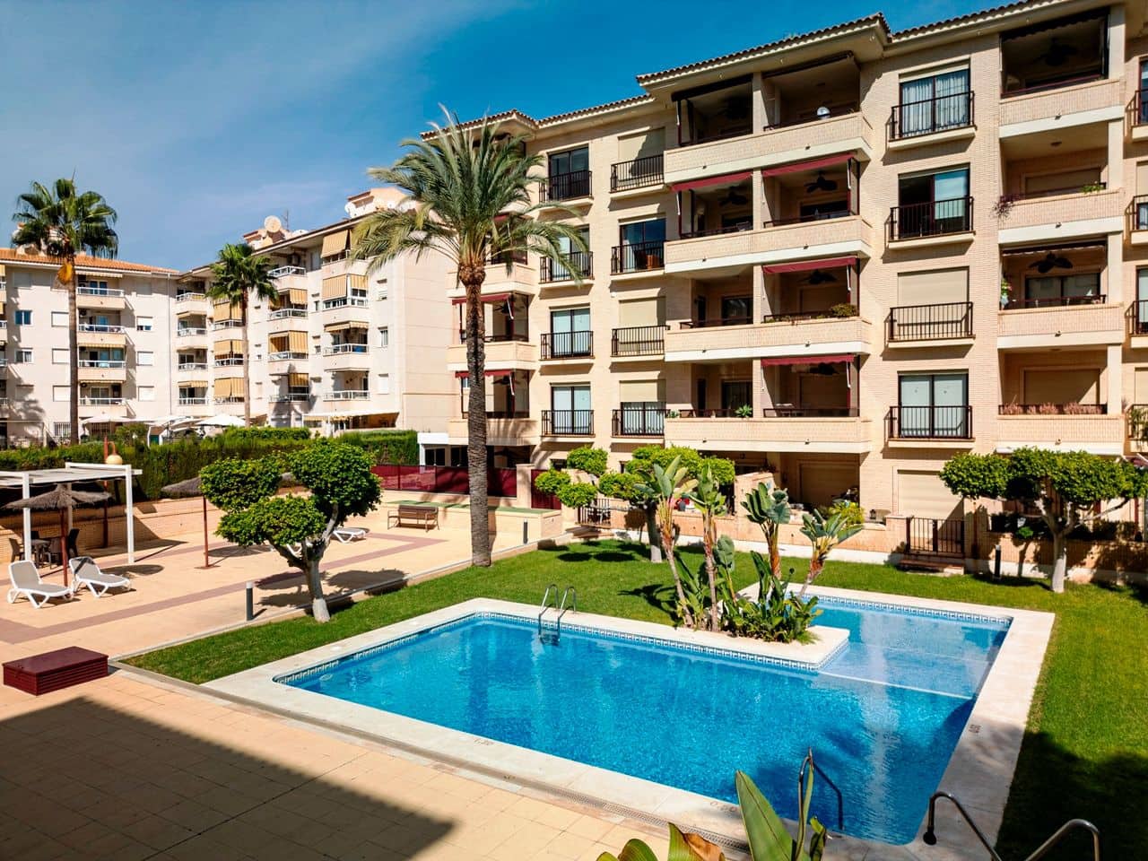 1 camera da letto Appartamento in vendita in Albir con piscina - 295.000 € (Rif: 9416188)