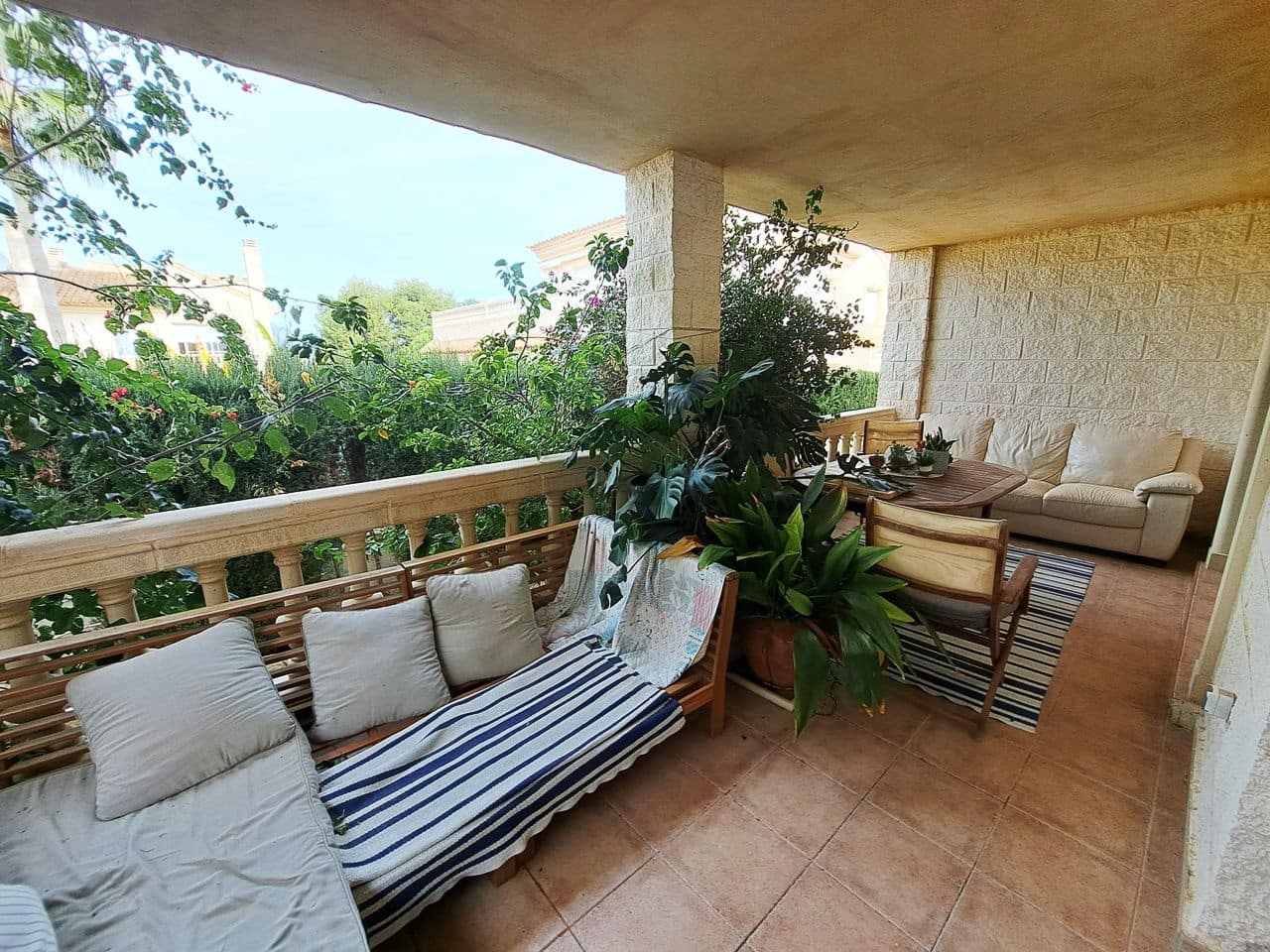 5 soverom Hus til salgs i Albir med svømmebasseng garasje - € 449 000 (Ref: 9416189)