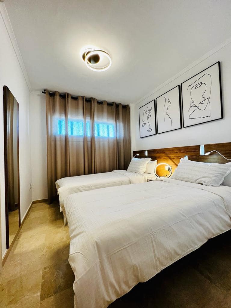 2 makuuhuone Huoneisto myytävänä paikassa Albir mukana uima-altaan 
autotalli - 375 000 € (Ref: 9416191)