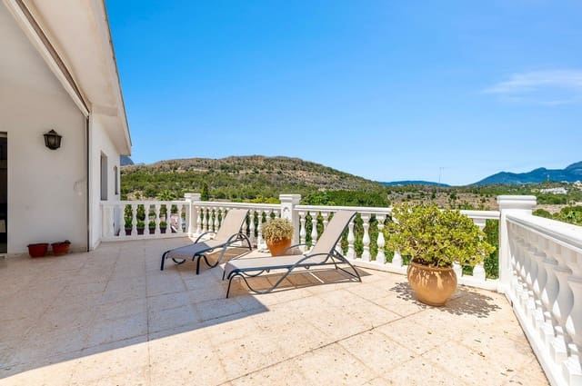 3 bedroom Villa for sale in Alfaz del Pi / L'Alfàs del Pi with pool garage - € 629,000 (Ref: 9416196)