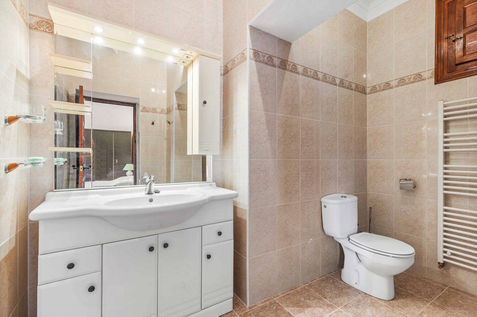 3 bedroom Villa for sale in Alfaz del Pi / L'Alfas del Pi with pool garage - € 629,000 (Ref: 9416196)