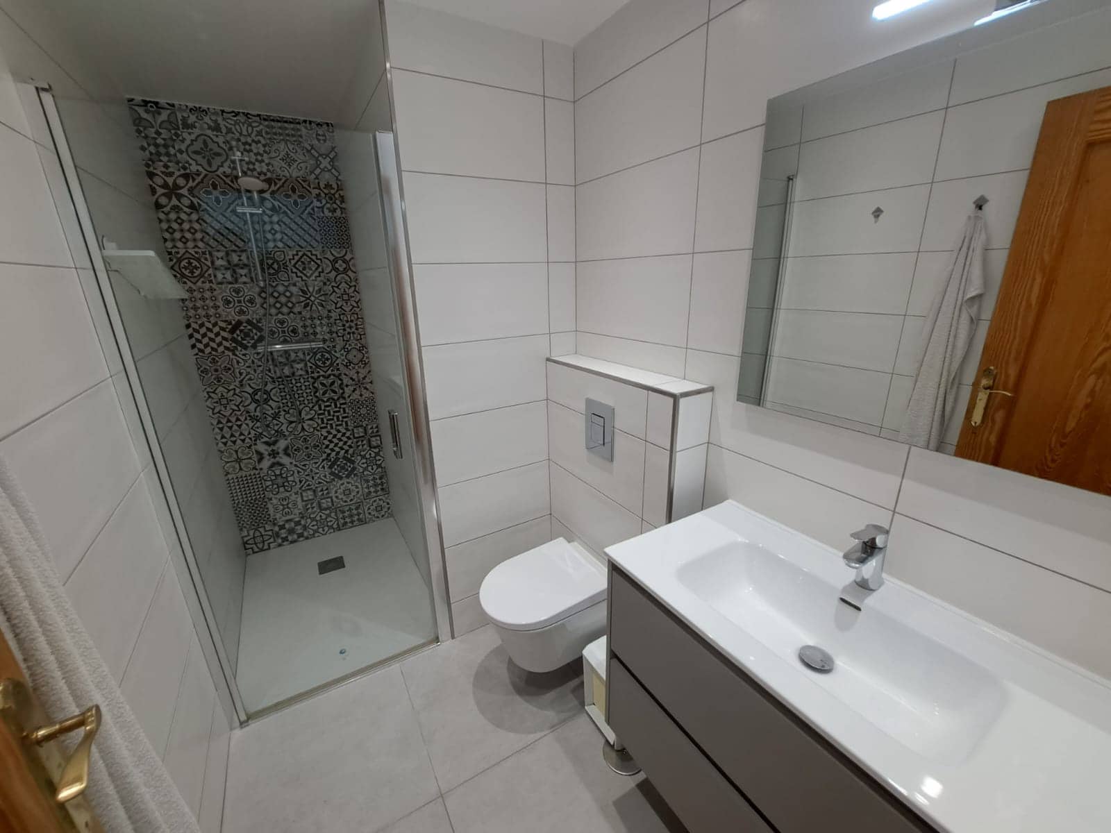 2 bedroom Apartment for sale in Albir with pool garage - € 385,000 (Ref: 9416198)