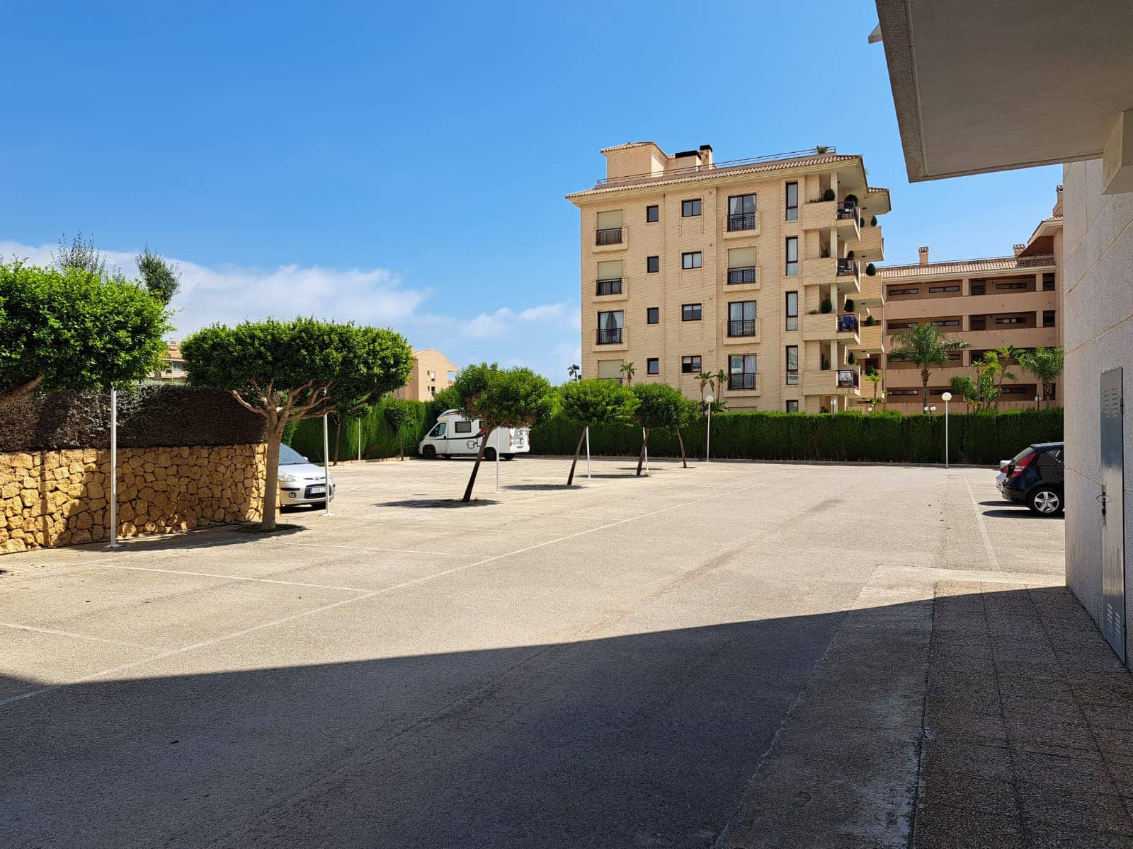 2 bedroom Apartment for sale in Albir with pool garage - € 385,000 (Ref: 9416198)