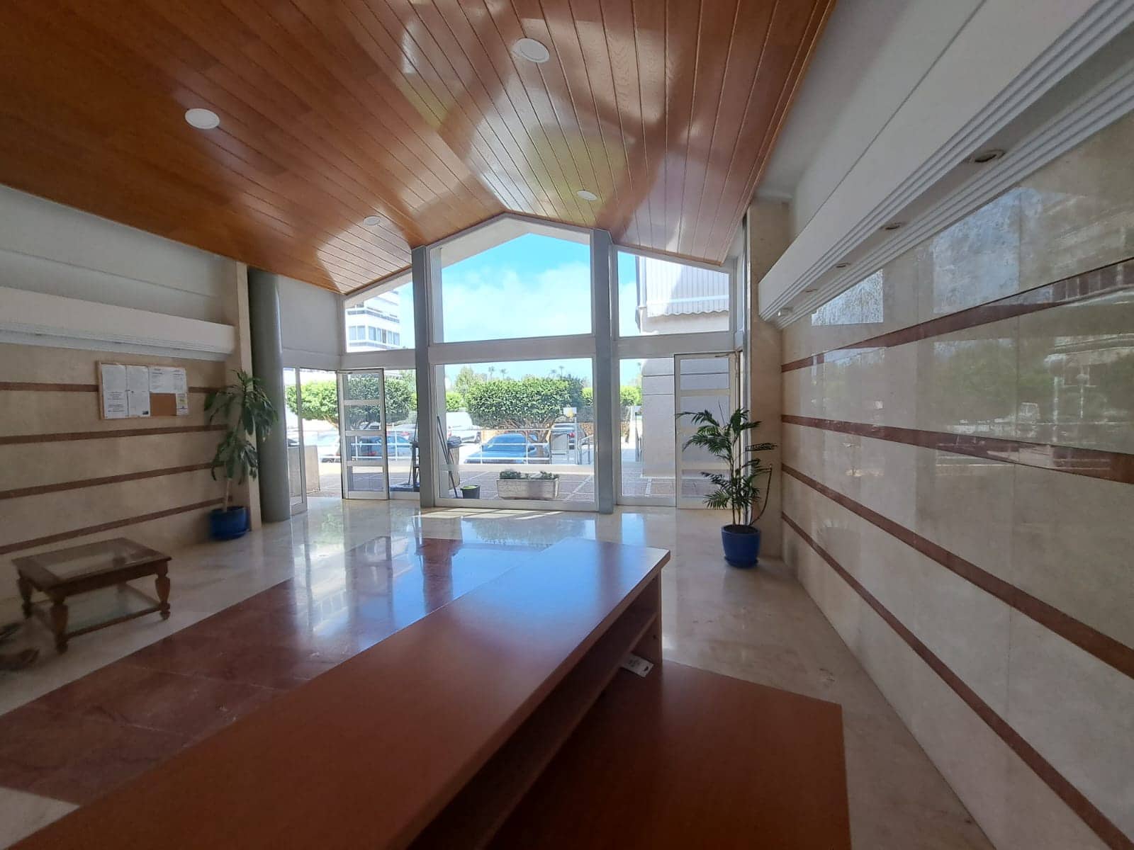 2 bedroom Apartment for sale in Albir with pool garage - € 385,000 (Ref: 9416198)