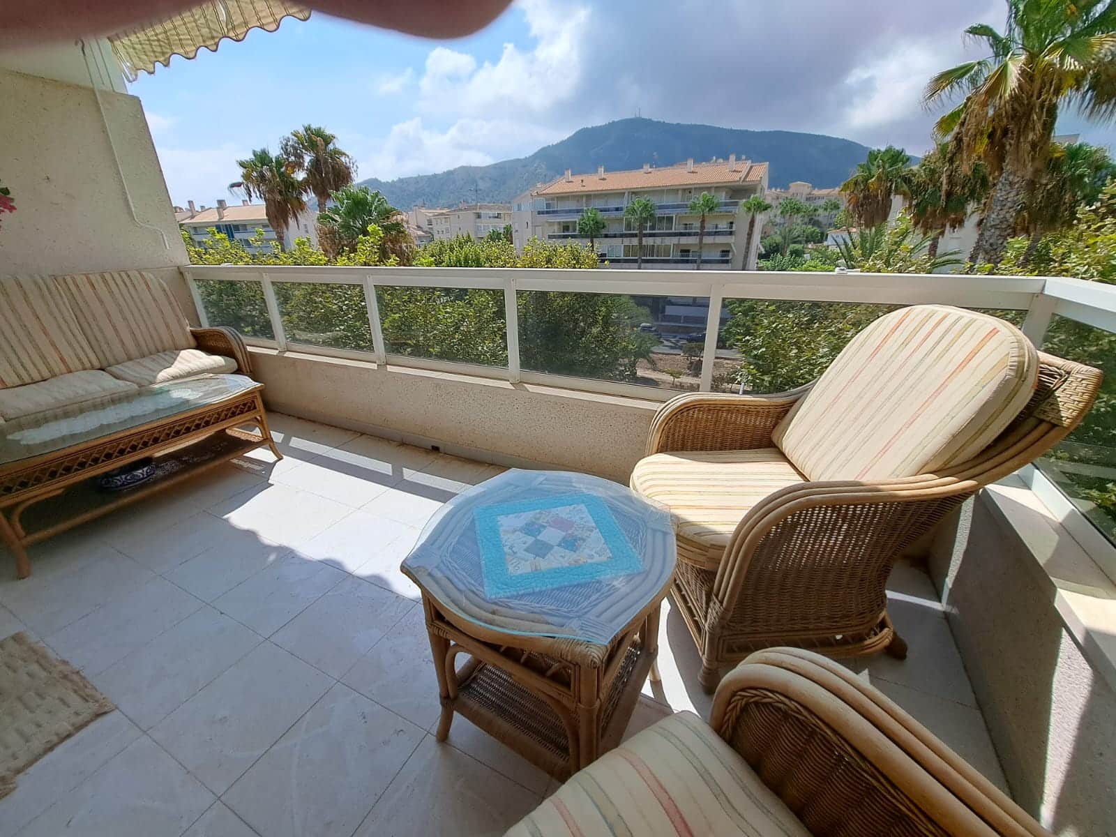 2 bedroom Apartment for sale in Albir with pool garage - € 385,000 (Ref: 9416198)