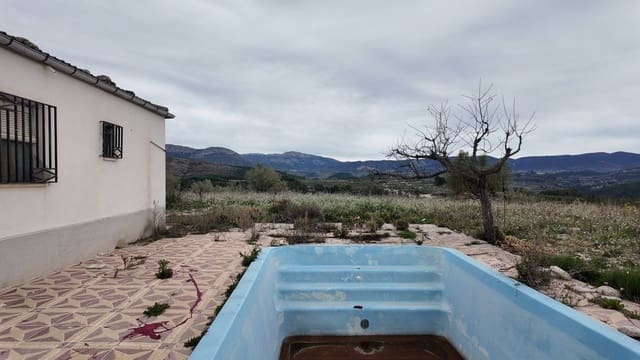 2 camera da letto Finca/Casa di Campagna in vendita in Millena con piscina garage - 140.000 € (Rif: 9416200)