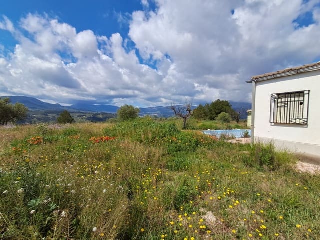 2 camera da letto Finca/Casa di Campagna in vendita in Millena con piscina garage - 140.000 € (Rif: 9416200)