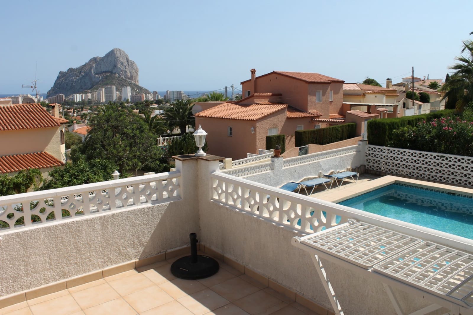 4 soveværelse Villa til salg i Calpe / Calp med swimmingpool garage - € 665.000 (Ref: 9416201)