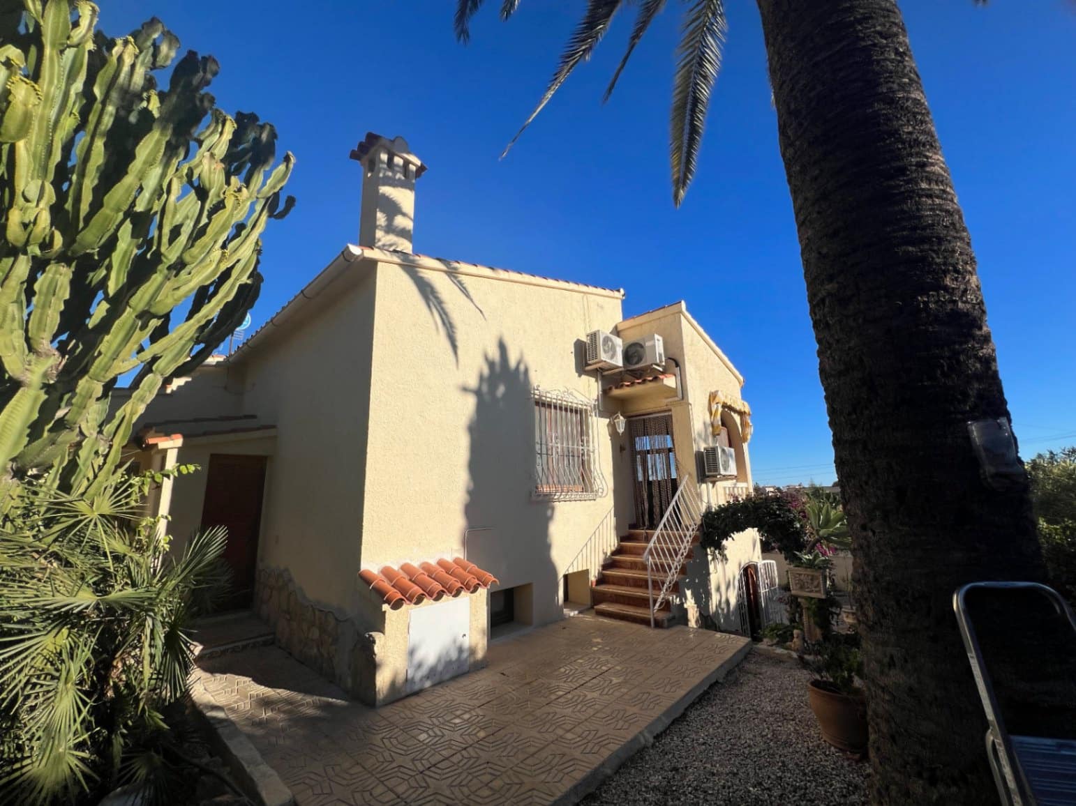 3 soverom Villa til salgs i Calpe / Calp med svømmebasseng garasje - € 490 000 (Ref: 9416202)