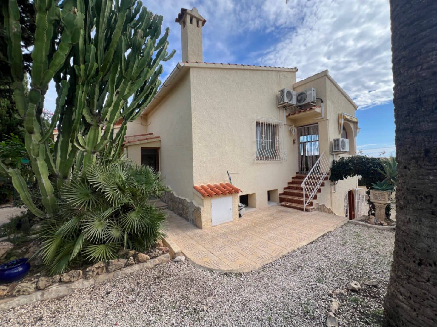 3 soverom Villa til salgs i Calpe / Calp med svømmebasseng garasje - € 490 000 (Ref: 9416202)