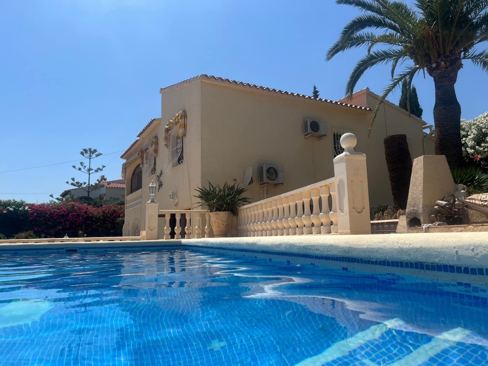 3 soverom Villa til salgs i Calpe / Calp med svømmebasseng garasje - € 490 000 (Ref: 9416202)