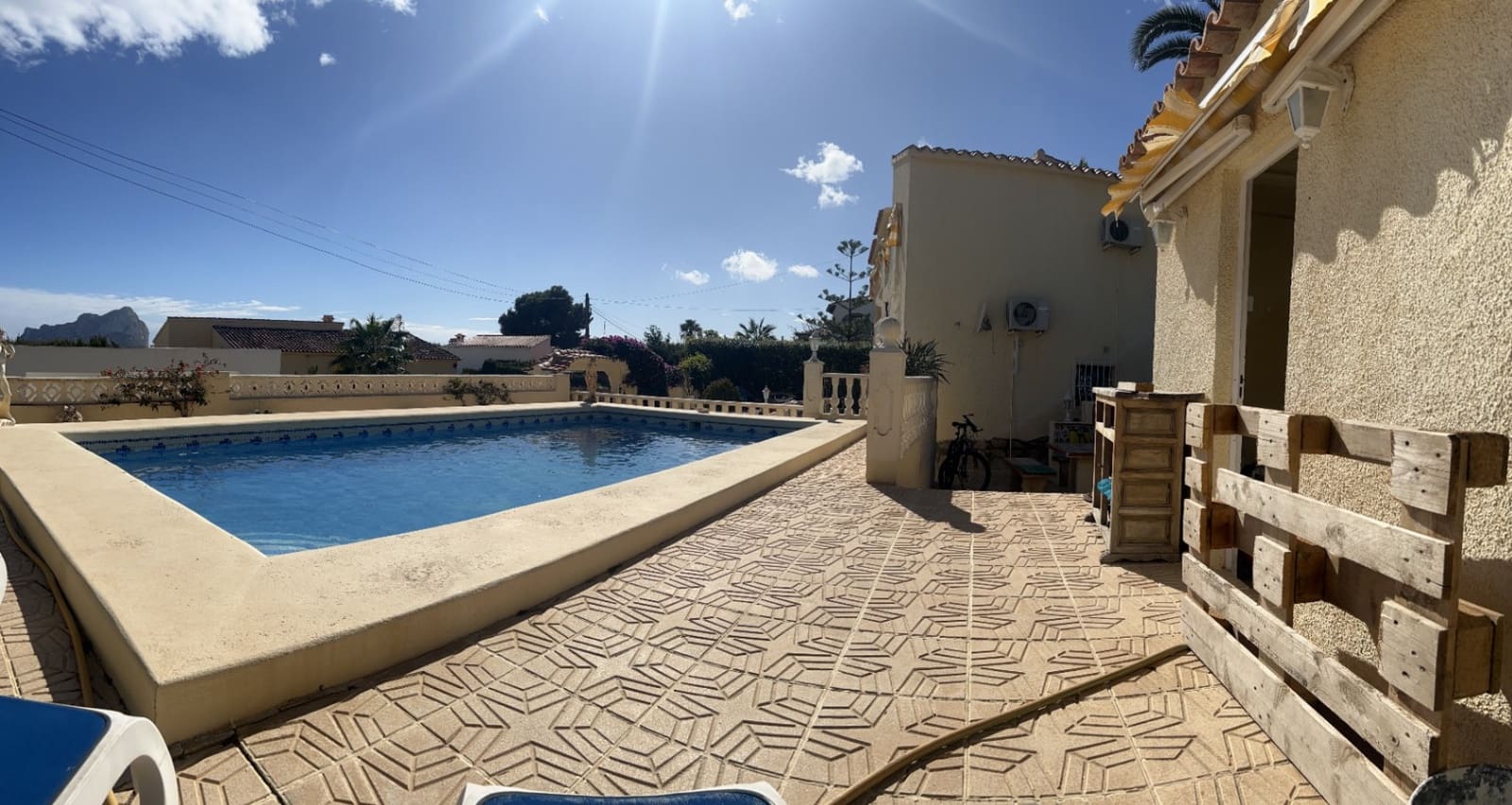 3 soverom Villa til salgs i Calpe / Calp med svømmebasseng garasje - € 490 000 (Ref: 9416202)