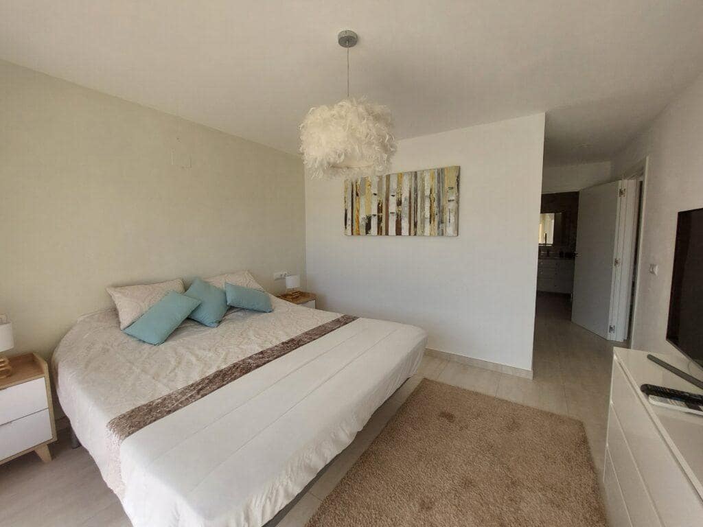 6 makuuhuone Huvila myytävänä paikassa Alfaz del Pi / L'Alfas del Pi mukana uima-altaan 
autotalli - 725 000 € (Ref: 9416204)