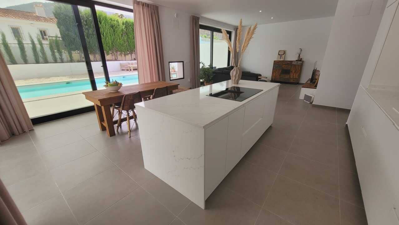 3 soverom Villa til salgs i Albir med svømmebasseng garasje - € 840 000 (Ref: 9416211)