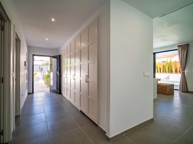 3 quarto Moradia para venda em Albir, Alfaz del Pi / L'Alfàs del Pi com piscina garagem - 840 000 € (Ref: 9416211)