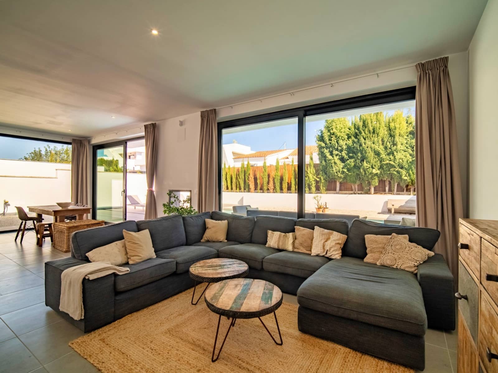 3 bedroom Villa for sale in Albir with pool garage - € 840,000 (Ref: 9416211)