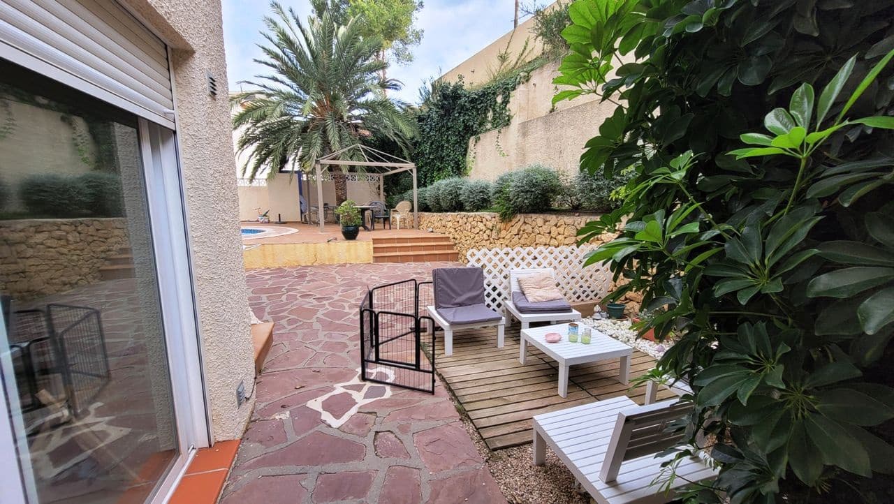 9 soveværelse Villa til salg i Albir med swimmingpool garage - € 750.000 (Ref: 9416212)