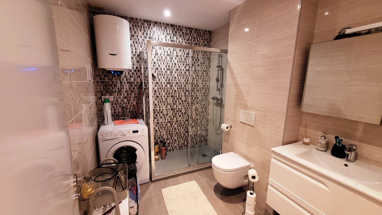 9 soveværelse Villa til salg i Albir med swimmingpool garage - € 750.000 (Ref: 9416212)