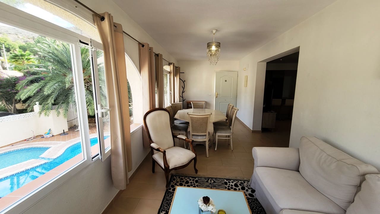 9 soveværelse Villa til salg i Albir med swimmingpool garage - € 750.000 (Ref: 9416212)