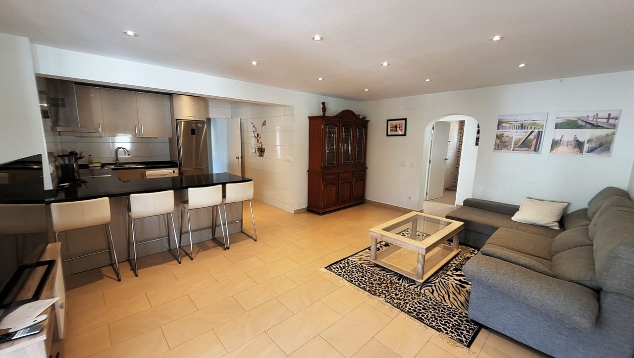 9 soveværelse Villa til salg i Albir med swimmingpool garage - € 750.000 (Ref: 9416212)