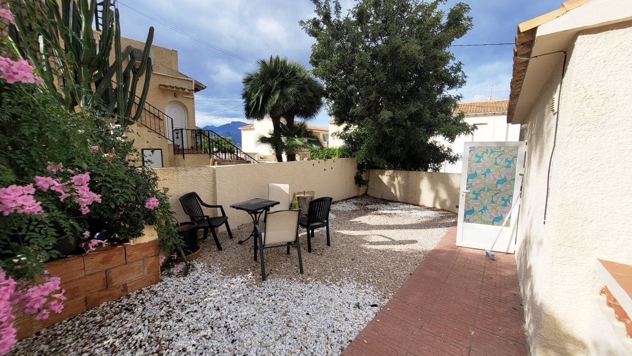 9 soveværelse Villa til salg i Albir med swimmingpool garage - € 750.000 (Ref: 9416212)