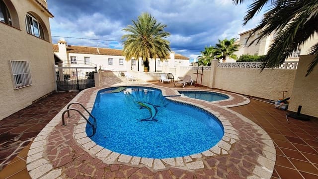 9 soveværelse Villa til salg i Albir, Alfaz del Pi / L'Alfàs del Pi med swimmingpool garage - € 750.000 (Ref: 9416212)