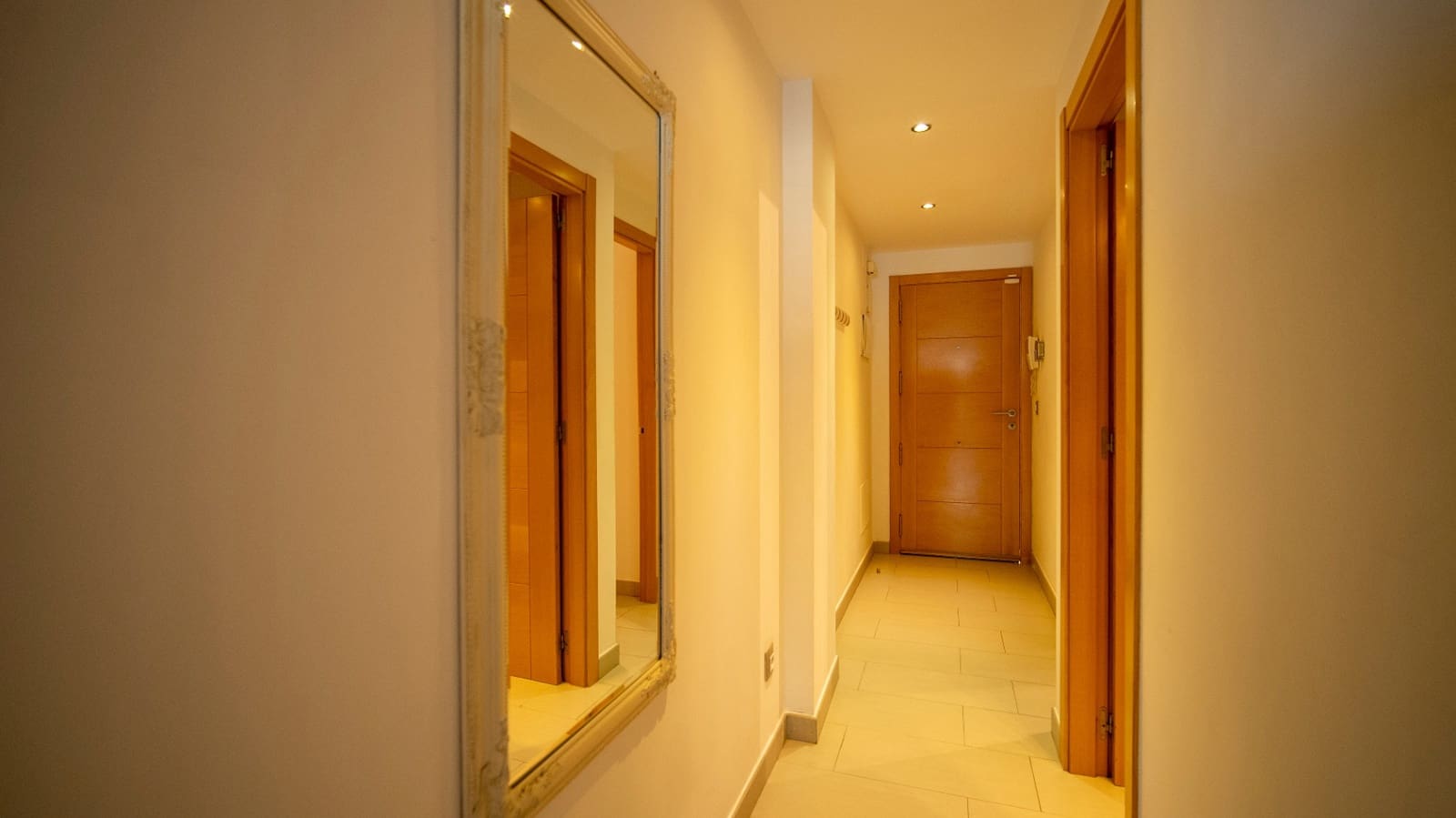 1 soverom Leilighet til salgs i Albir med svømmebasseng garasje - € 426 000 (Ref: 9416220)