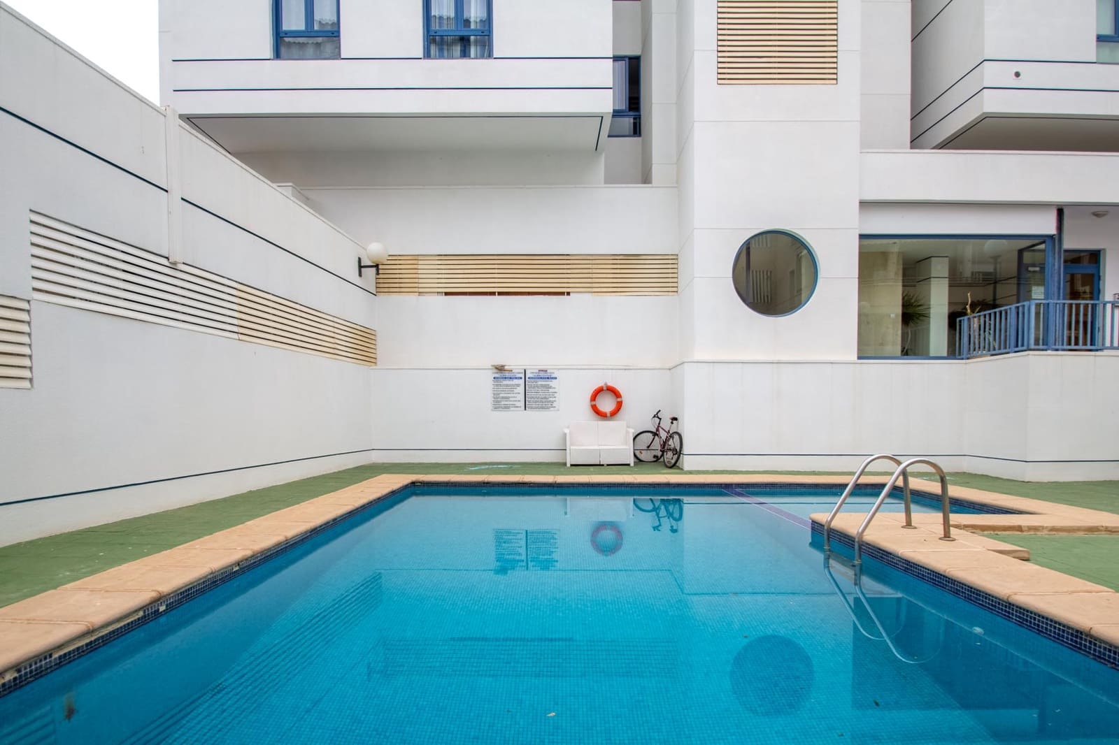 3 makuuhuone Huoneisto myytävänä paikassa Albir mukana uima-altaan 
autotalli - 360 000 € (Ref: 9416221)