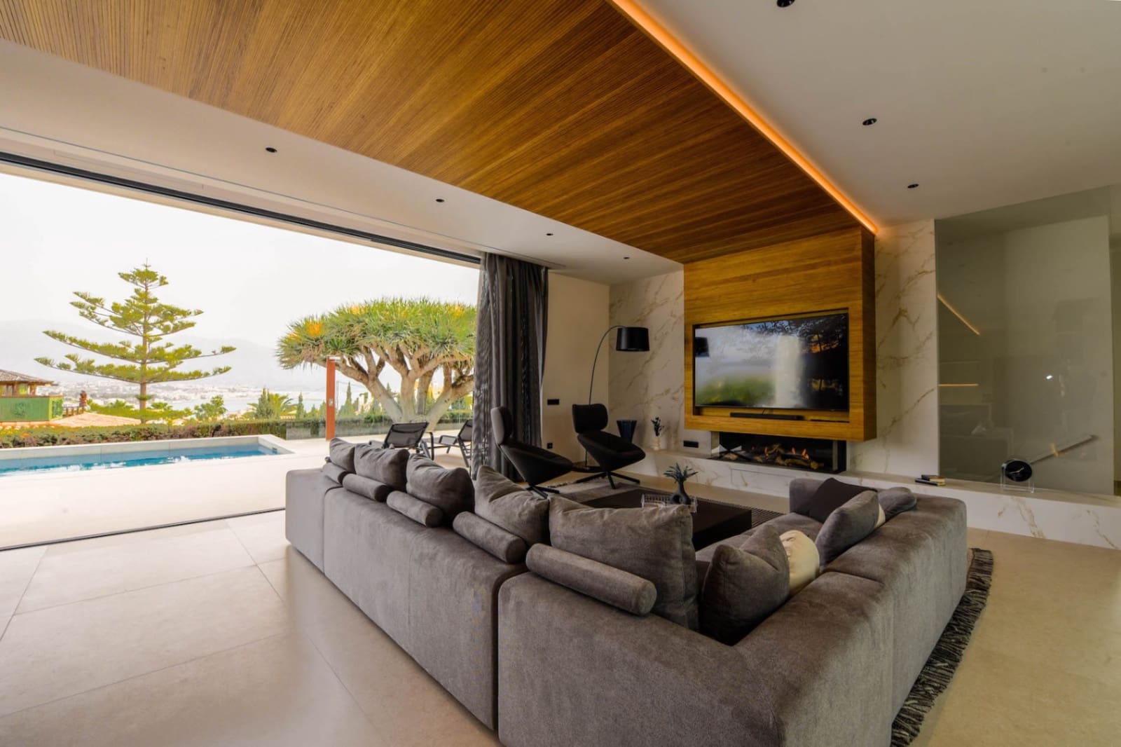 4 soveværelse Villa til salg i Albir med swimmingpool garage - € 3.950.000 (Ref: 9416223)