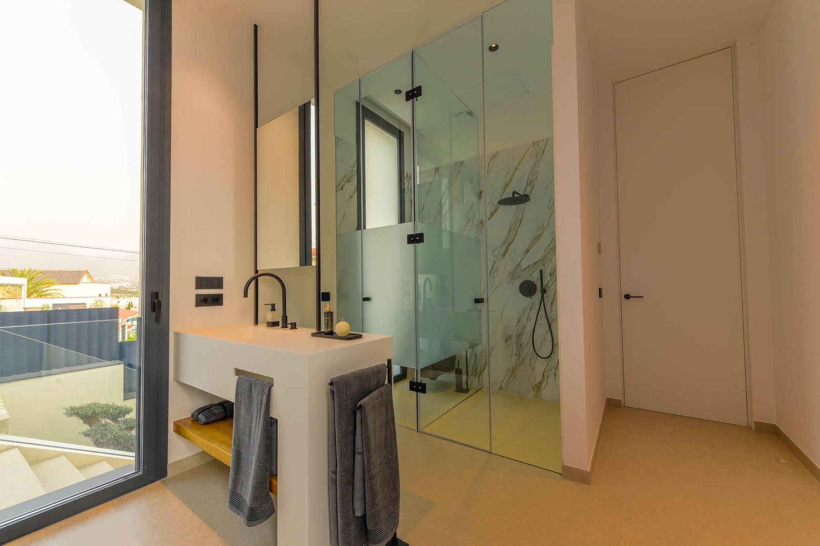 4 soveværelse Villa til salg i Albir med swimmingpool garage - € 3.950.000 (Ref: 9416223)