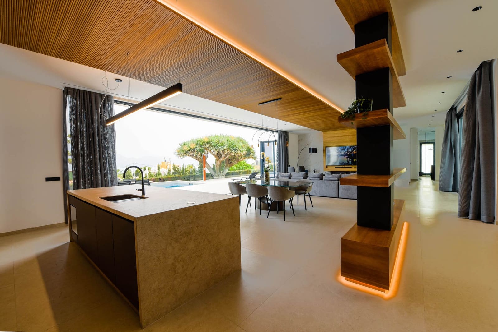 4 soveværelse Villa til salg i Albir med swimmingpool garage - € 3.950.000 (Ref: 9416223)