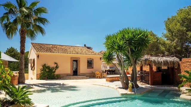 3 soverom Villa til salgs i Albir, Alfaz del Pi / L'Alfàs del Pi med svømmebasseng garasje - € 795 000 (Ref: 9416226)