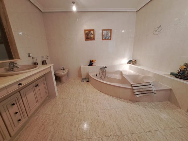 9 soveværelse Villa til salg i Albir, Alfaz del Pi / L'Alfàs del Pi med swimmingpool garage - € 2.300.000 (Ref: 9416228)