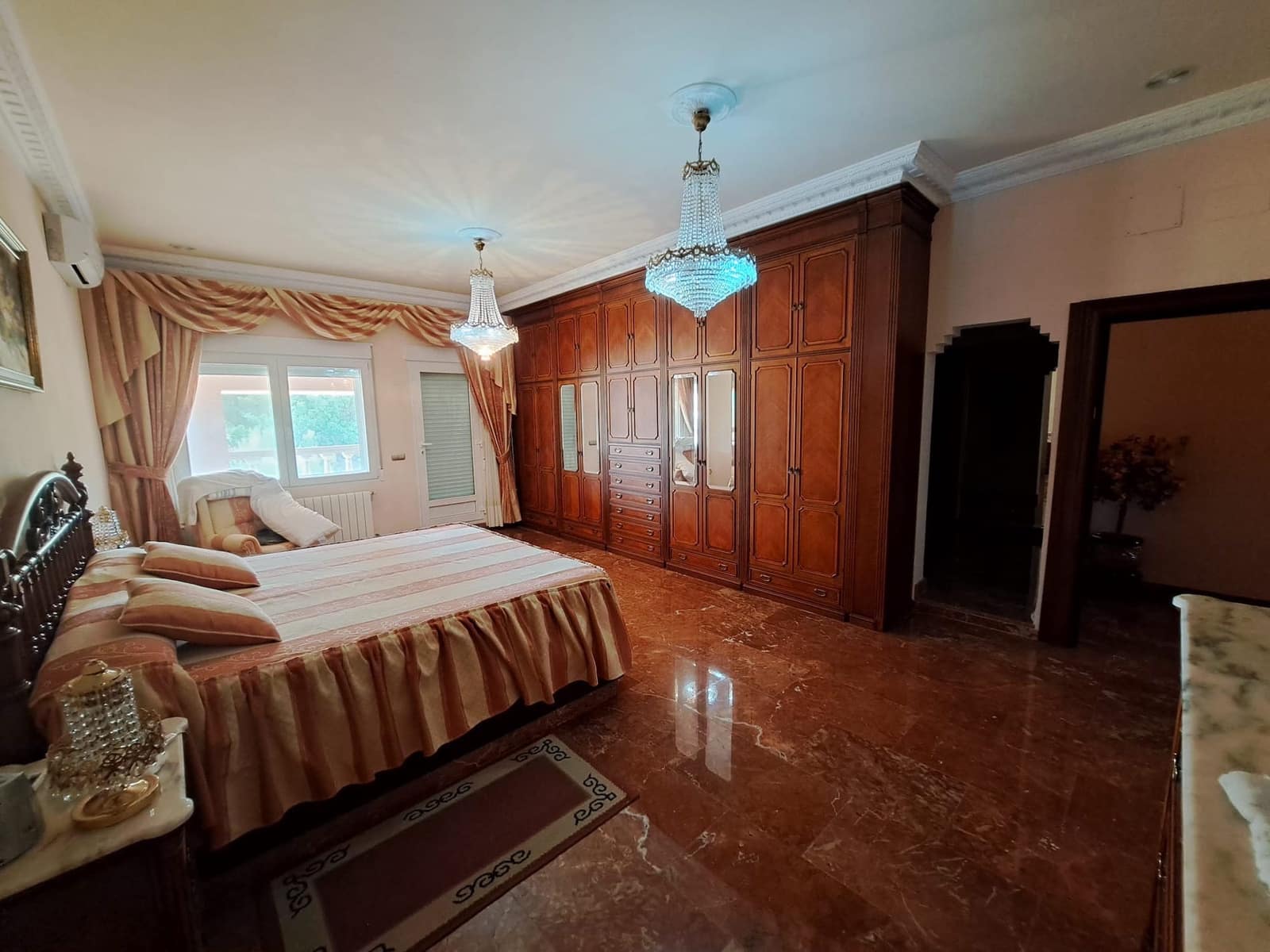 9 soveværelse Villa til salg i Albir med swimmingpool garage - € 2.300.000 (Ref: 9416228)