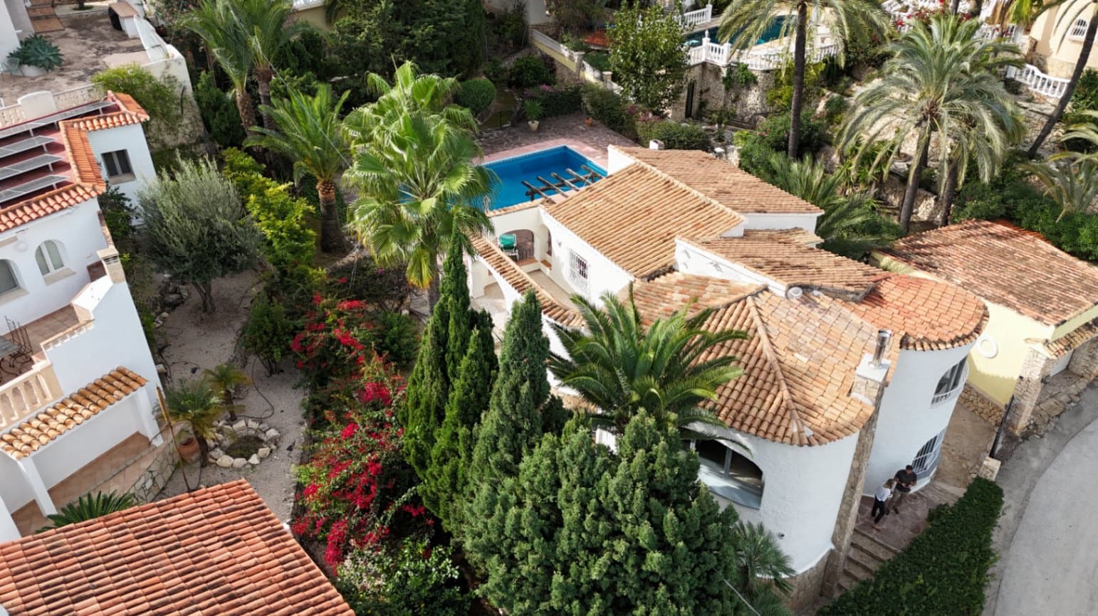 4 soverom Villa til salgs i Calpe / Calp med svømmebasseng garasje - € 590 000 (Ref: 9417912)