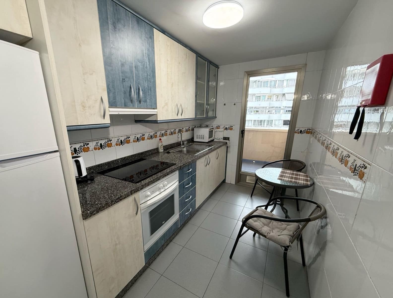 2 soverom Leilighet til salgs i Calpe / Calp med svømmebasseng garasje - € 420 000 (Ref: 9417917)