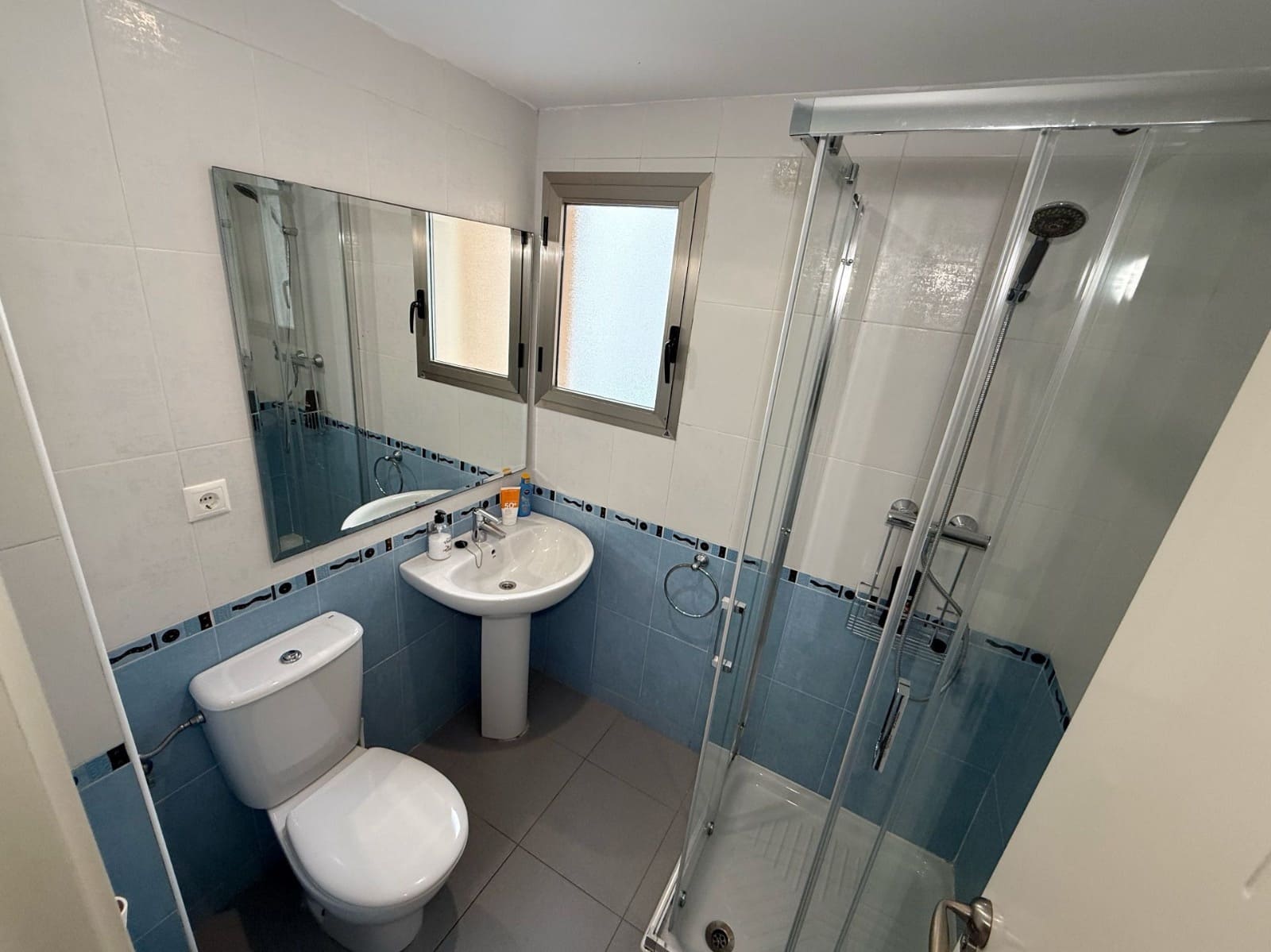 2 soverom Leilighet til salgs i Calpe / Calp med svømmebasseng garasje - € 420 000 (Ref: 9417917)