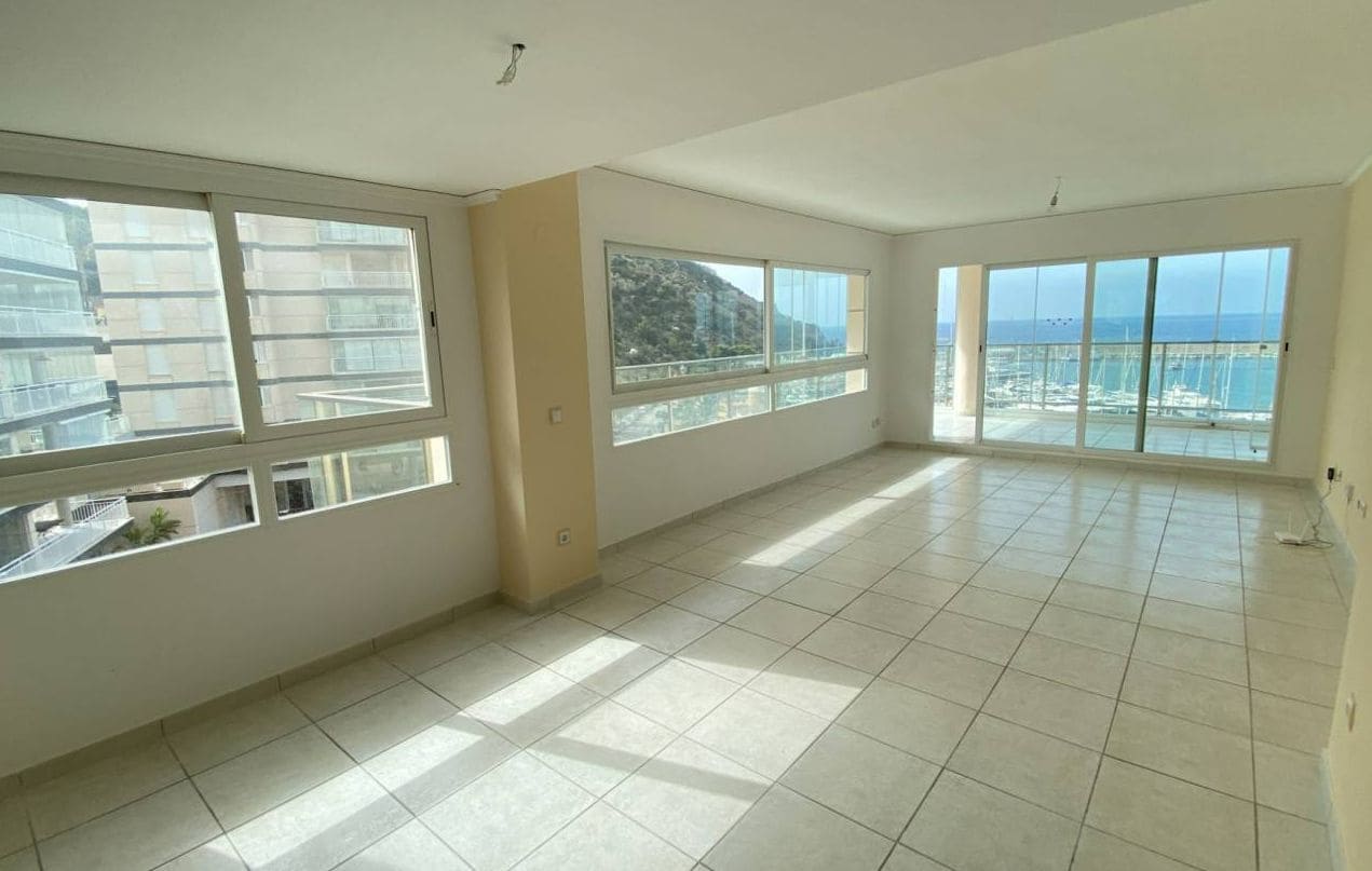 2 soverom Leilighet til salgs i Calpe / Calp med svømmebasseng garasje - € 740 000 (Ref: 9417919)