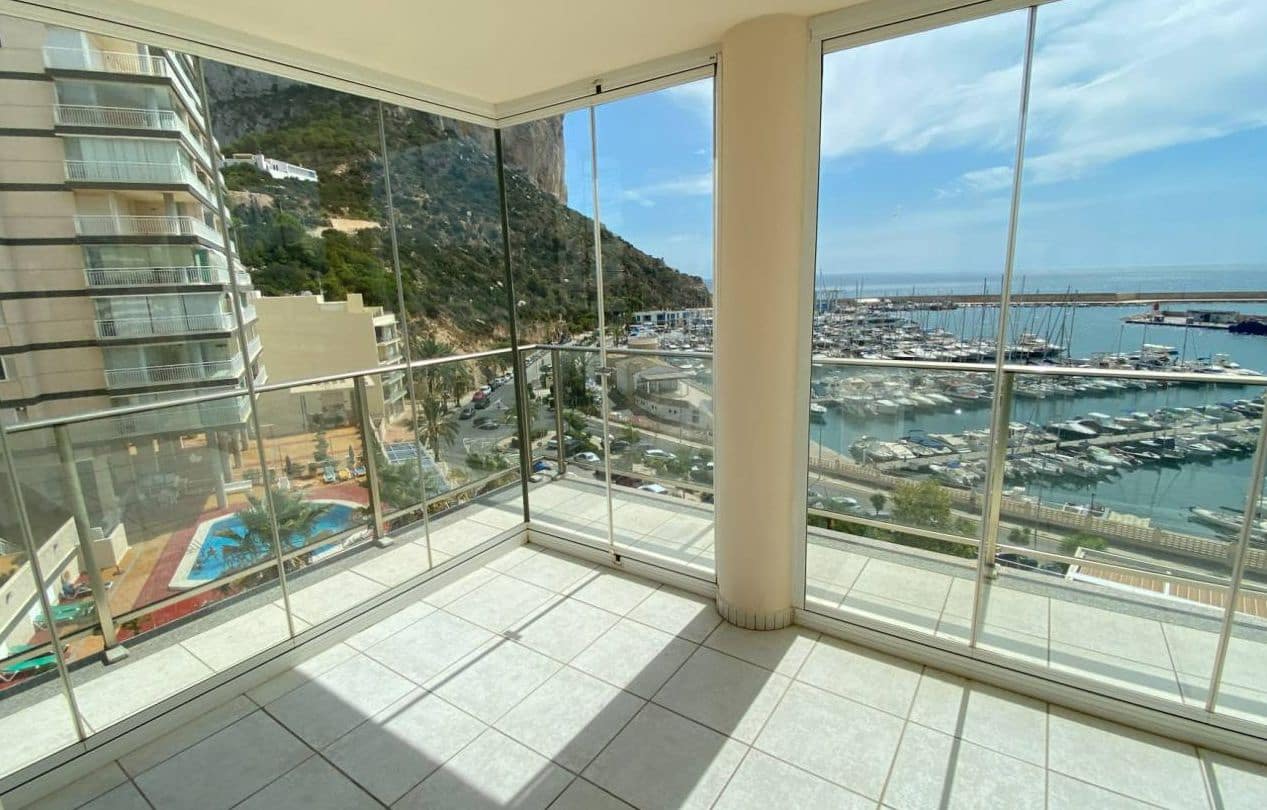 2 soverom Leilighet til salgs i Calpe / Calp med svømmebasseng garasje - € 740 000 (Ref: 9417919)